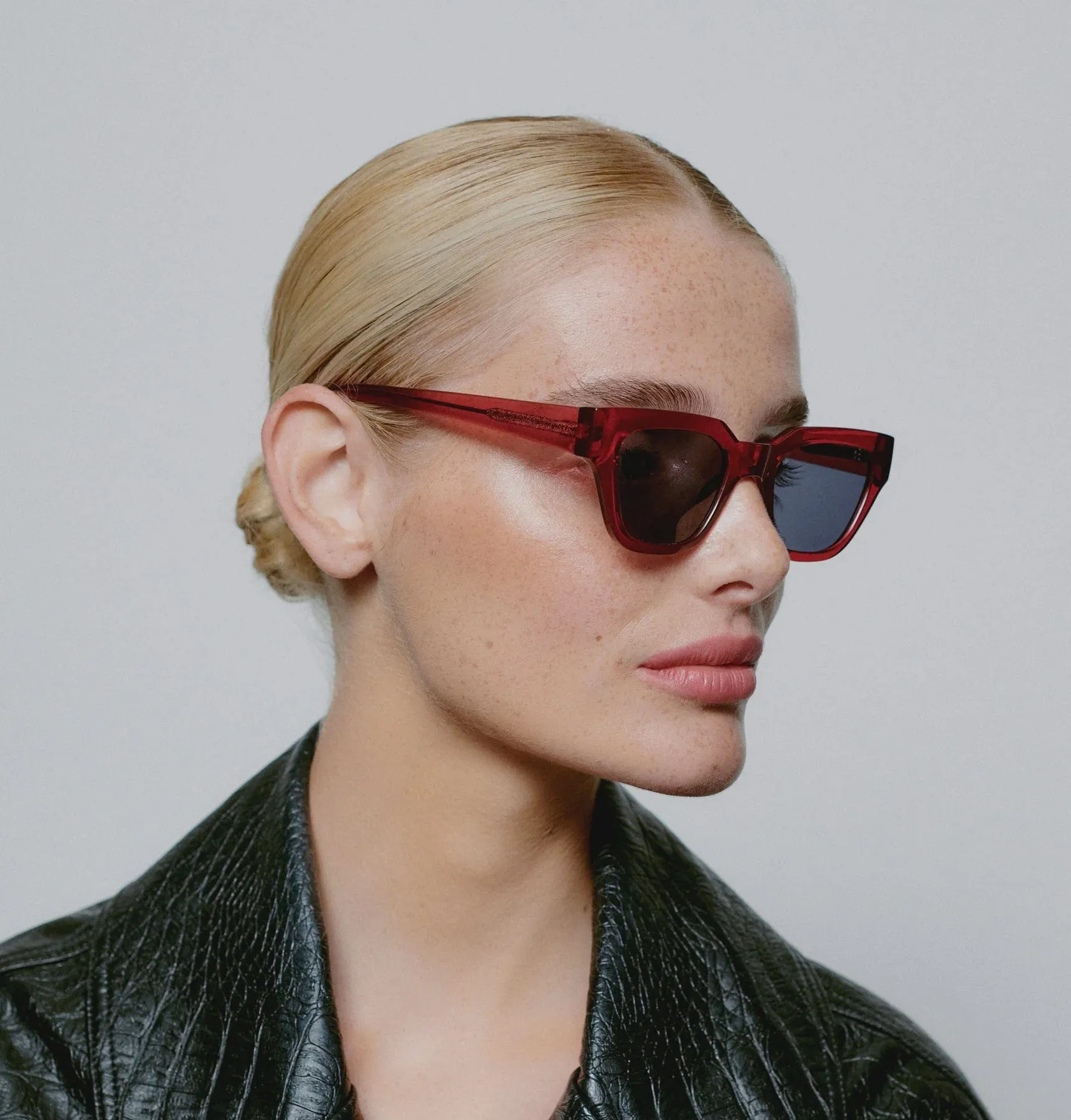 A.kjaerbede Kaws Sunglasses Burgundy