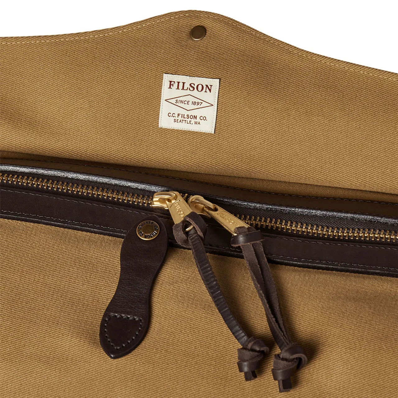 Filson Medium Duffle Bag