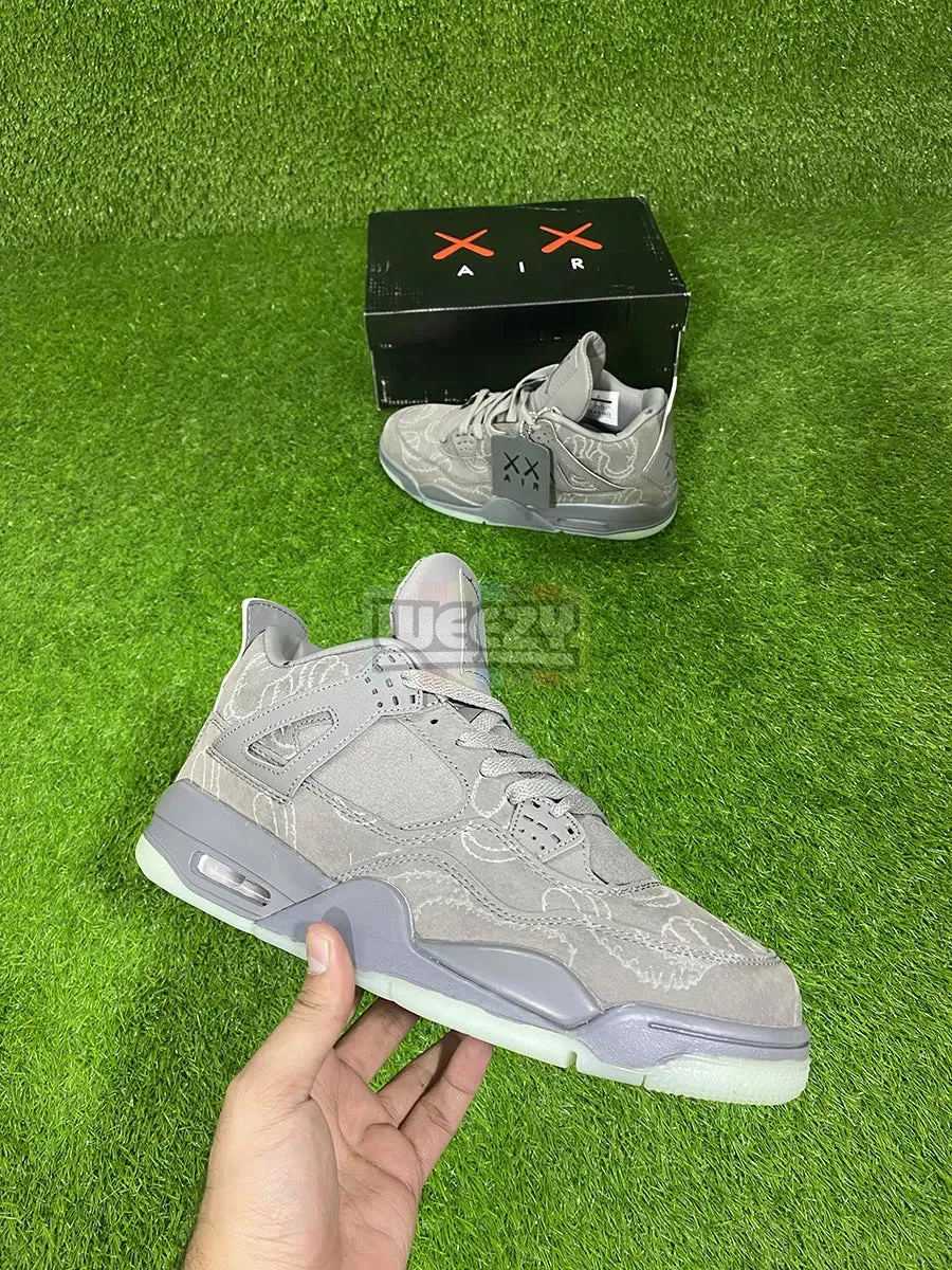 Jordan 4 (Kaws xx)