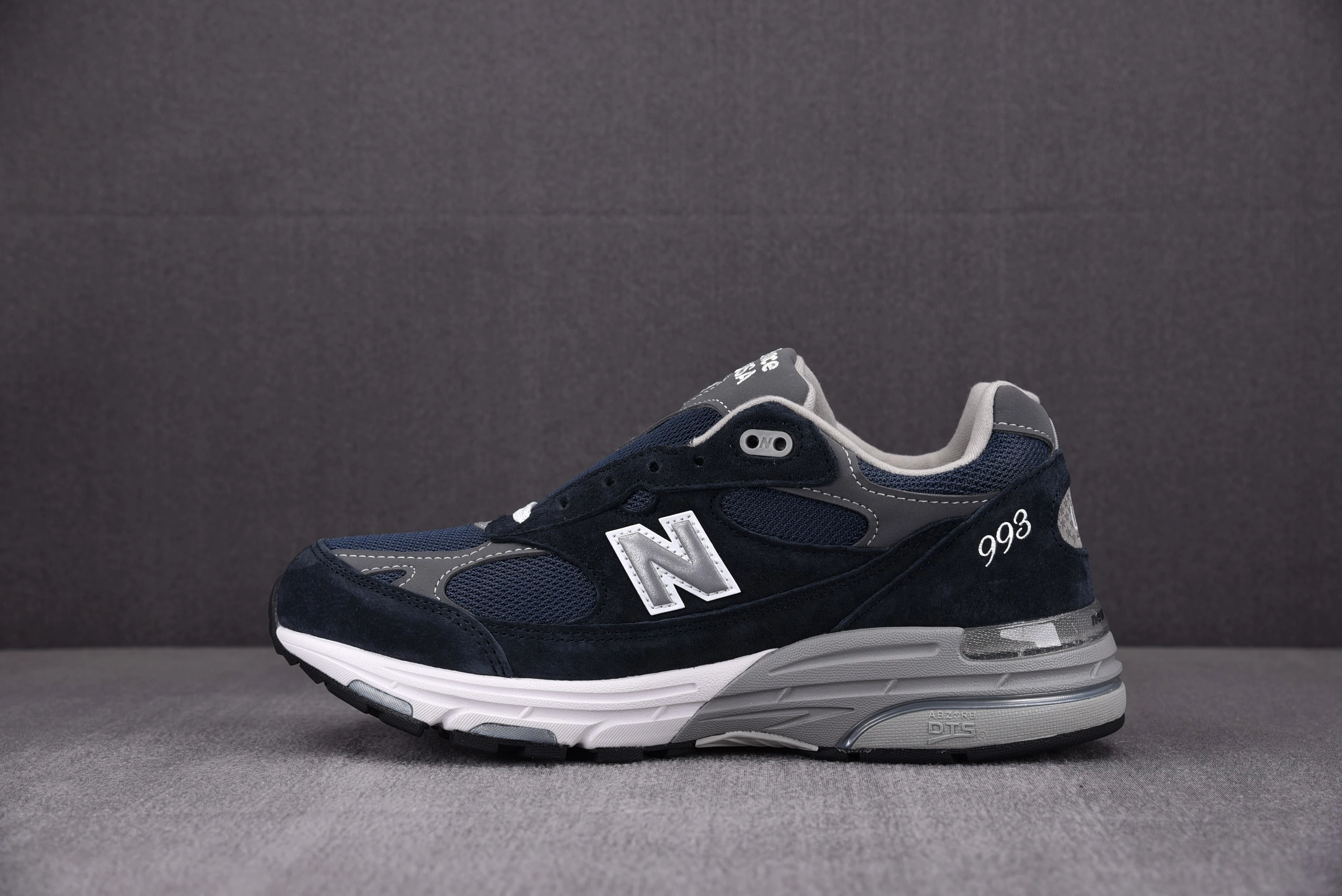 New Balance 993 Kith Navy