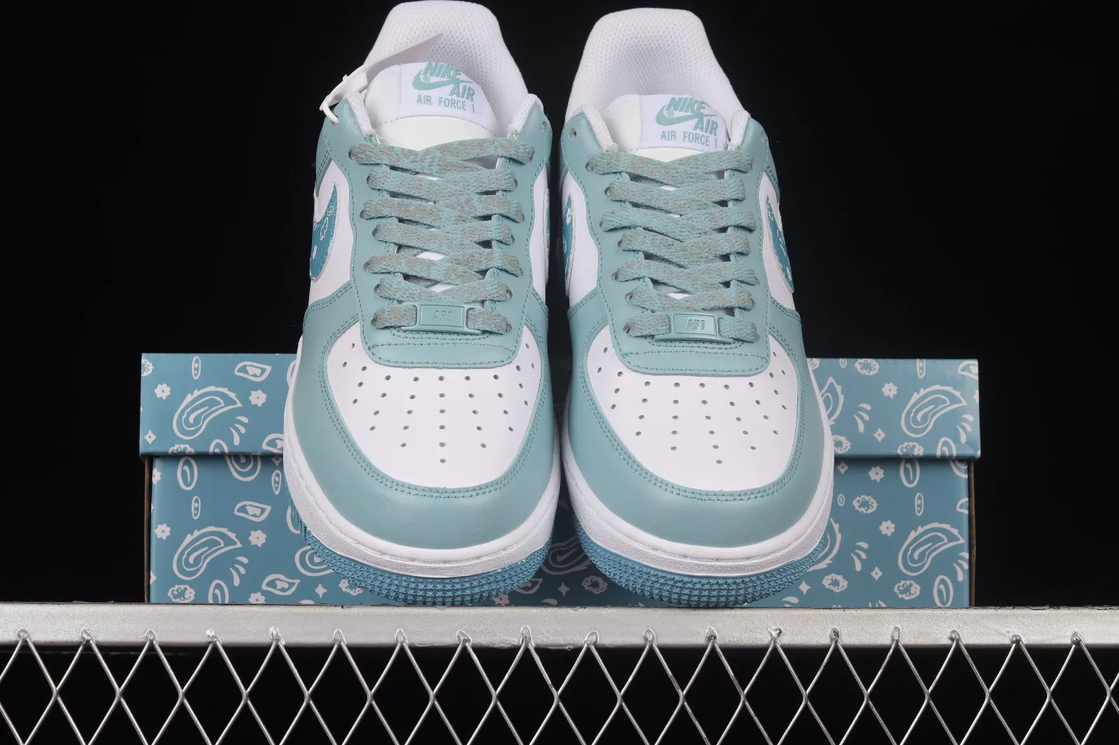 Nike Air Force 1 07 Low Green Blue Paisley White XM9612-092