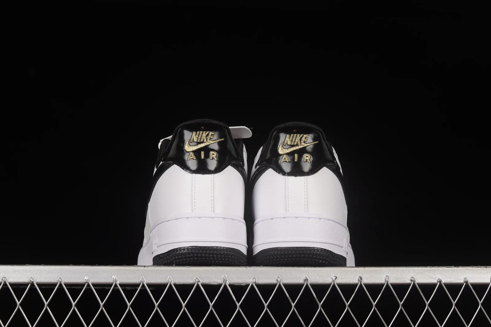 Nike Air Force 1 07 Low White Black Metallic Gold DQ0300-100