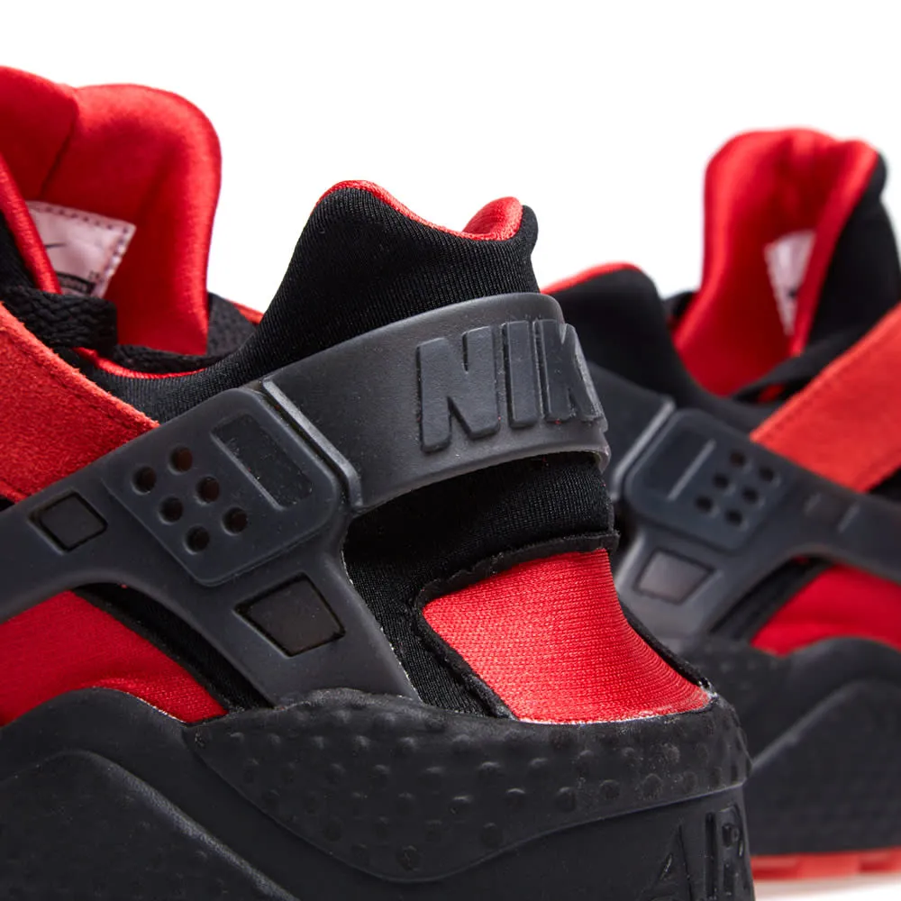 Nike Air Huarache QS 'Love/Hate'University Red & Black