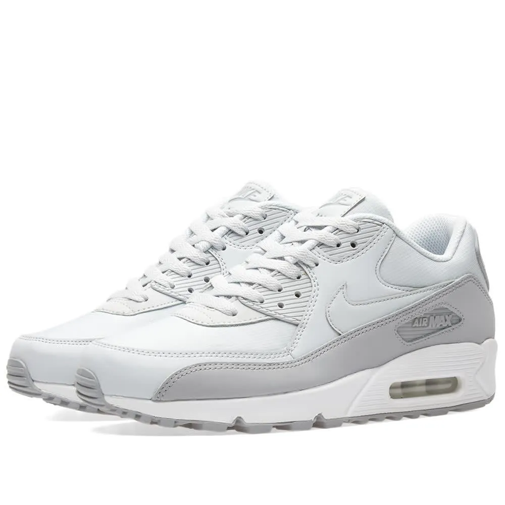 Nike Air Max 90 EssentialWolf Grey, Platinum & White