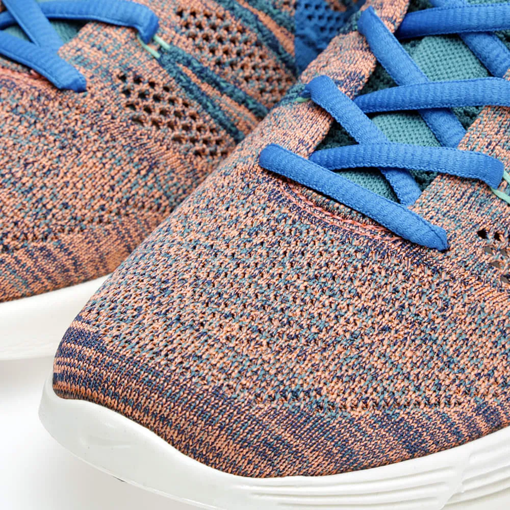 Nike Lunar Flyknit ChukkaBrave Blue