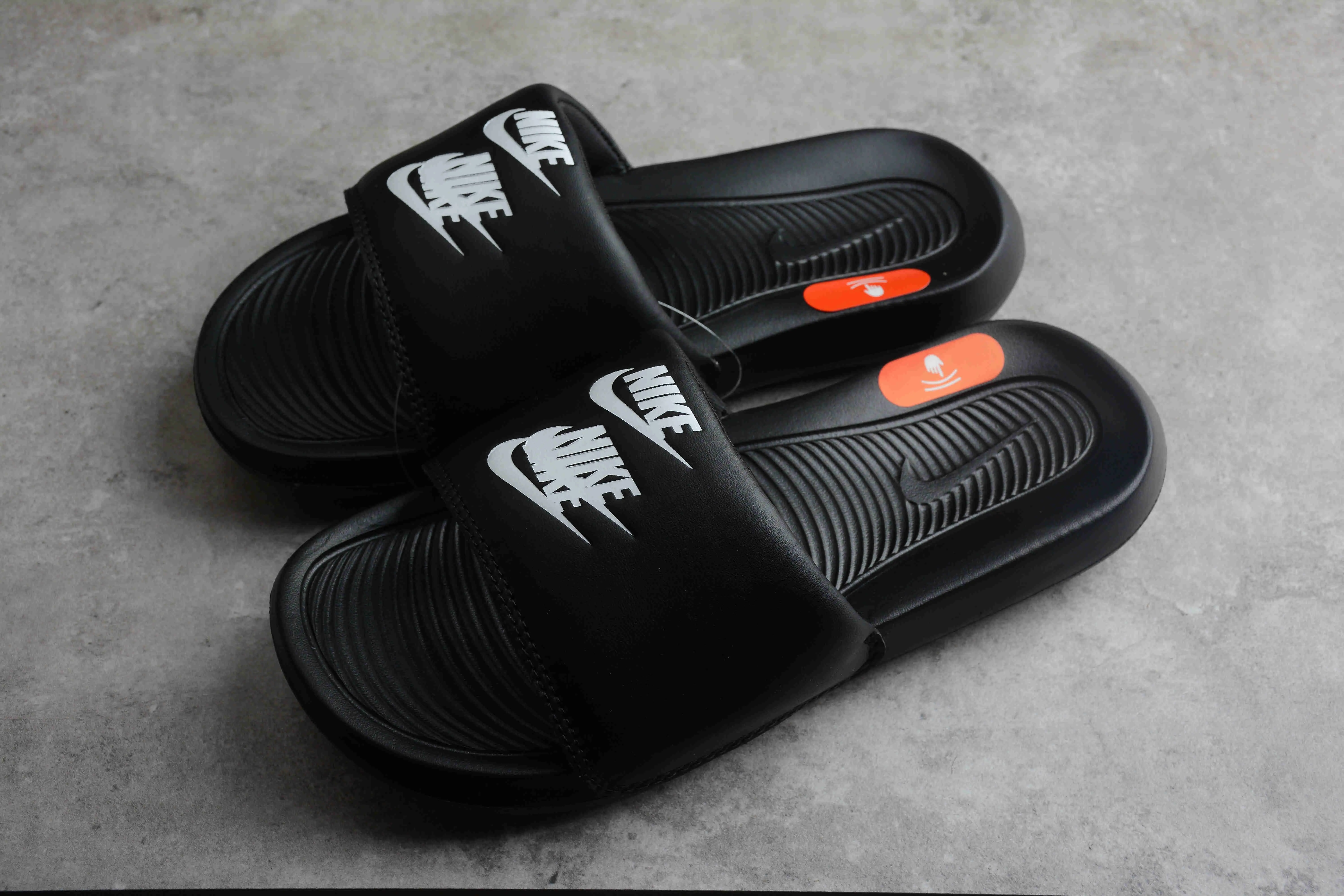 Nike Victori One Slide Print Black White DD9559-200