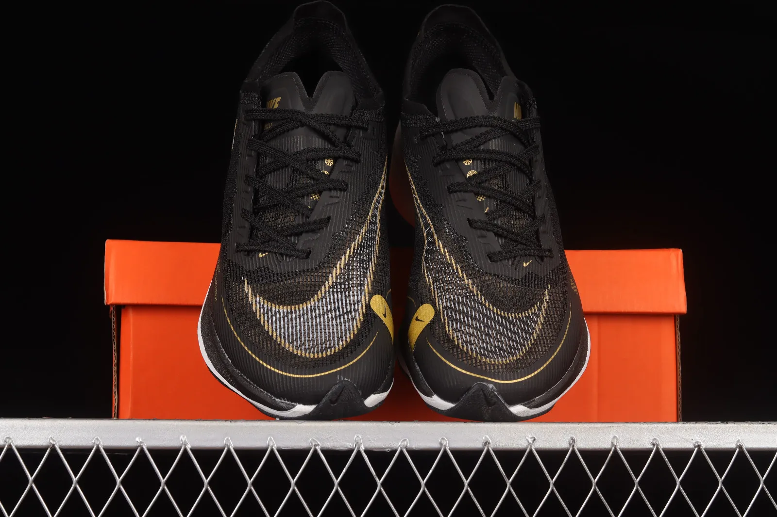 Nike ZoomX Vaporfly Next% 2 Black White Metallic Gold CU4111-007