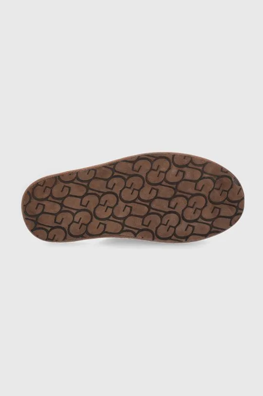 UGG slippers brown color